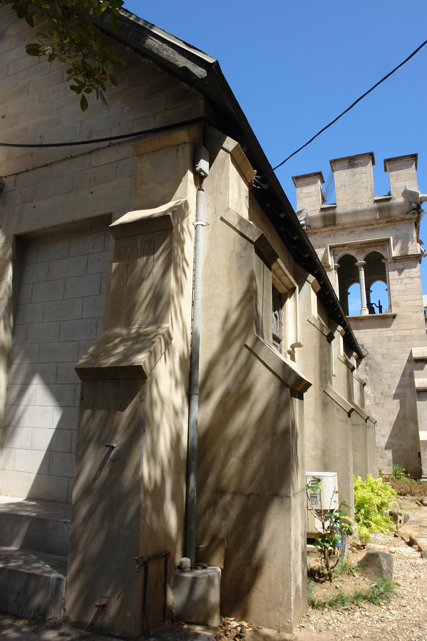 Capilla Nuestra Señora de Lourdes - San Juan (Miramar) - 2011 00102